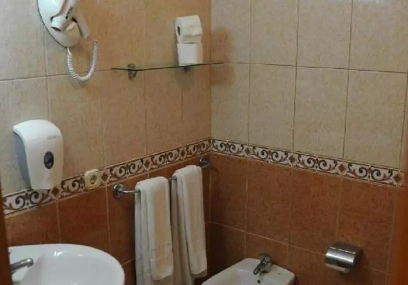 استودیوی استاندارد, Hovima Santa Maria