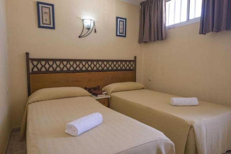 شقة غرفة واحدة, Hovima Santa Maria