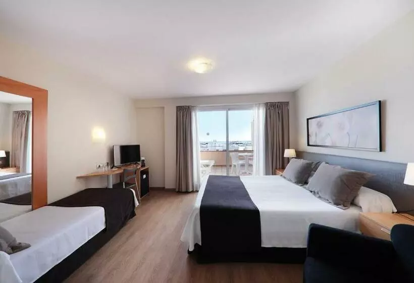Superior Room with Terrace, Zurbarán Palma