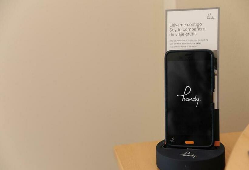 اتاق استاندارد سه تخته با بالکن, Zurbarán Palma