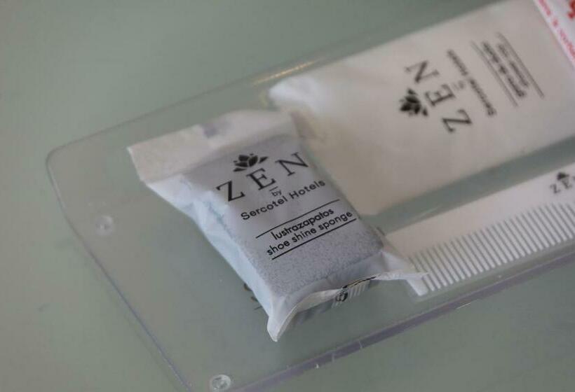 اتاق استاندارد سه تخته با بالکن, Zurbarán Palma