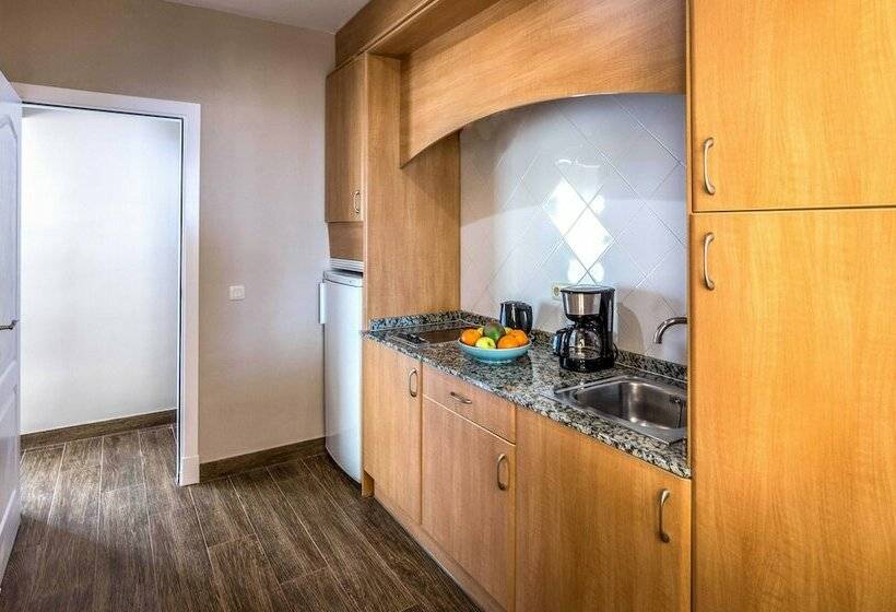 Люкс Премиум, Vitalclass Lanzarote Resort
