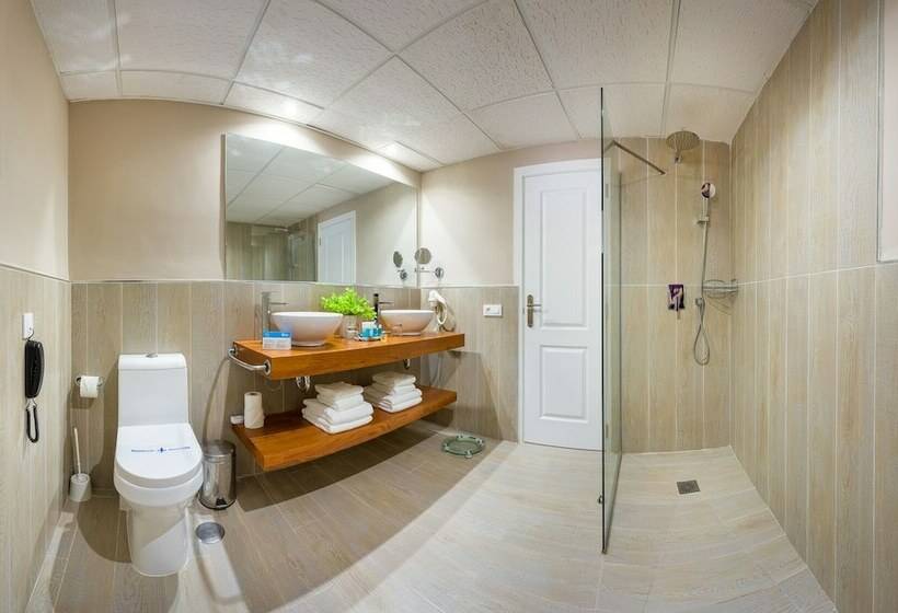 Люкс Premium 2 Спальни, Vitalclass Lanzarote Resort