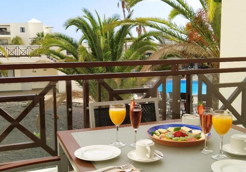 סוויטה נוף לבריכה, Vitalclass Lanzarote Resort