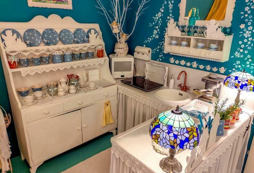 جناح ديلوكس, Fehér Tulipán Apartman