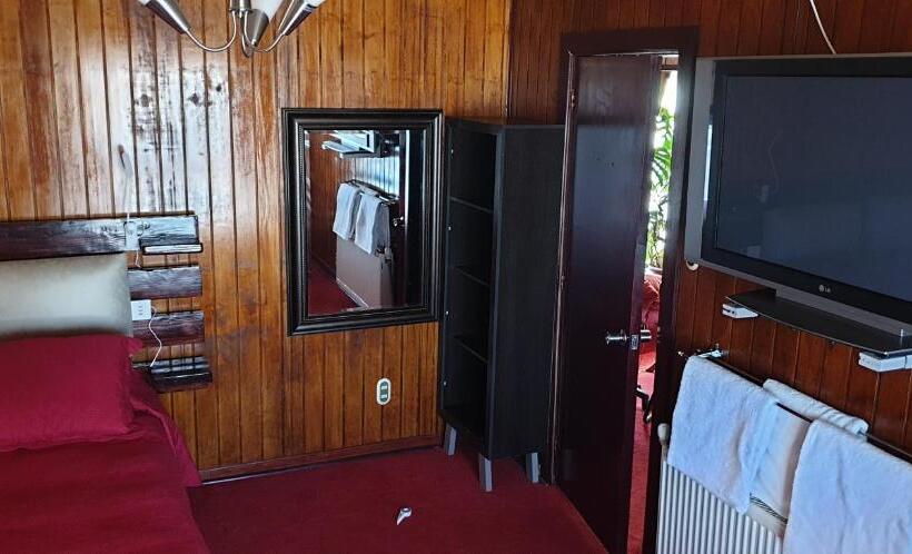 חדר משפחתי חדר אמבטיה משותף, La Casa Guesthouse