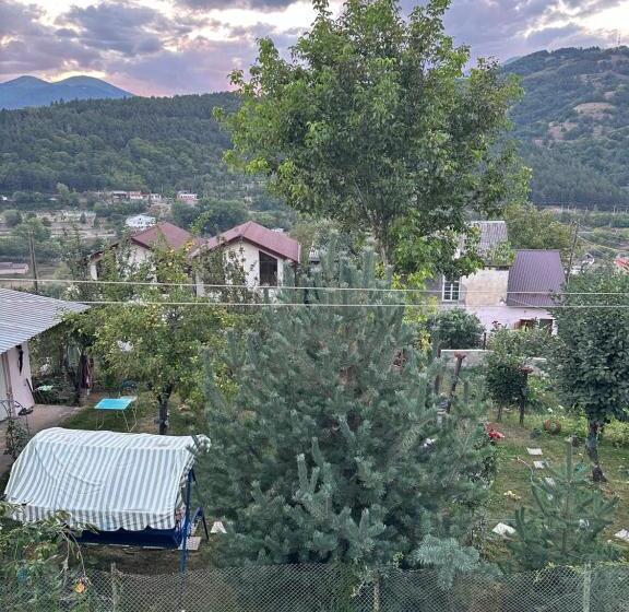 침실 1개 주택, Sweet Home