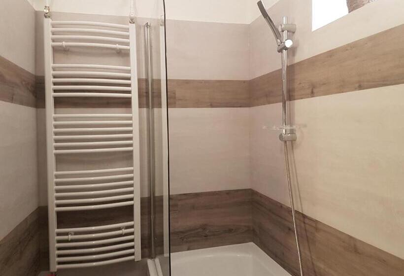 带1个卧室的高级公寓, Tópart Apartman