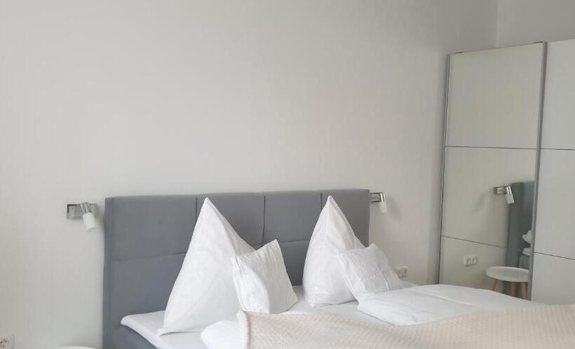 带1个卧室的高级公寓, Tópart Apartman