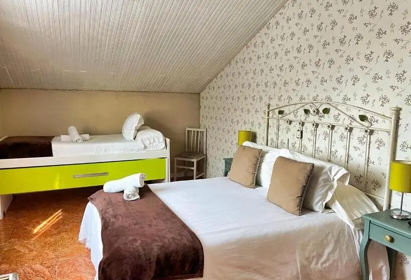 اتاق استاندارد چهار تخته, Hospedaje Javier Alojateisla