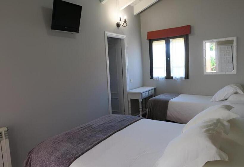 Habitació Triple Estàndard, Hospedaje Javier   Alojateisla