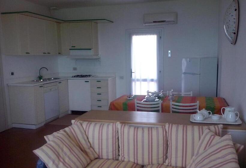 Апартаменты 1 Спальня с Балконом, Rocca Ruja Vip