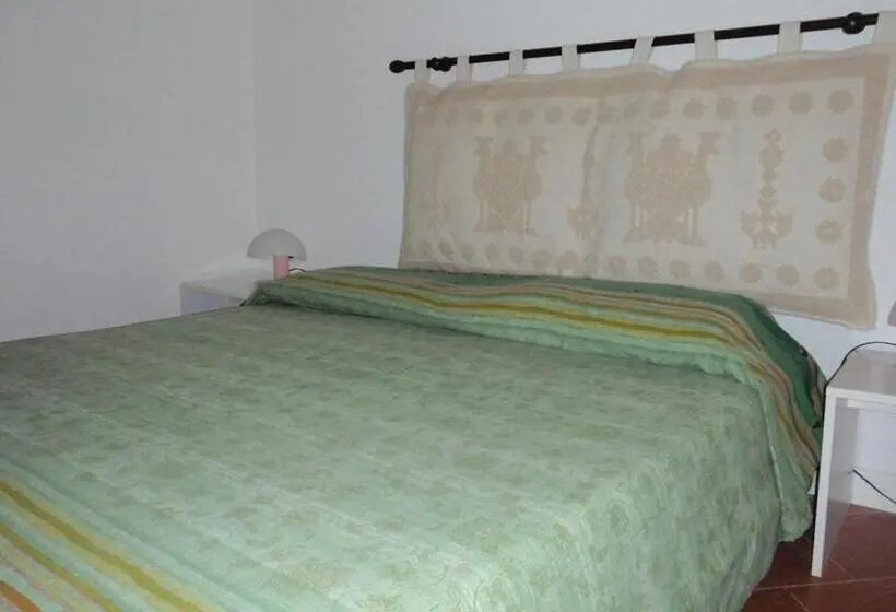 آپارتمان 1 خوابه, Rocca Ruja Vip