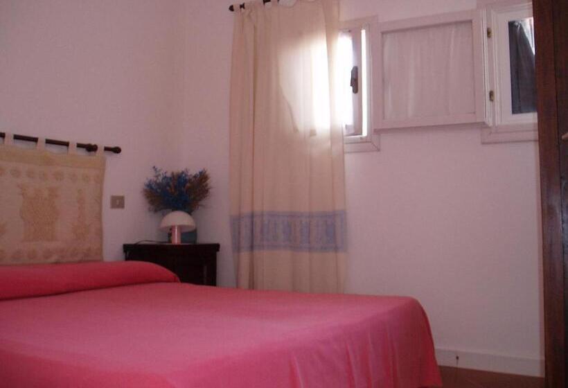 Вилла 1 Спальня, Rocca Ruja Vip