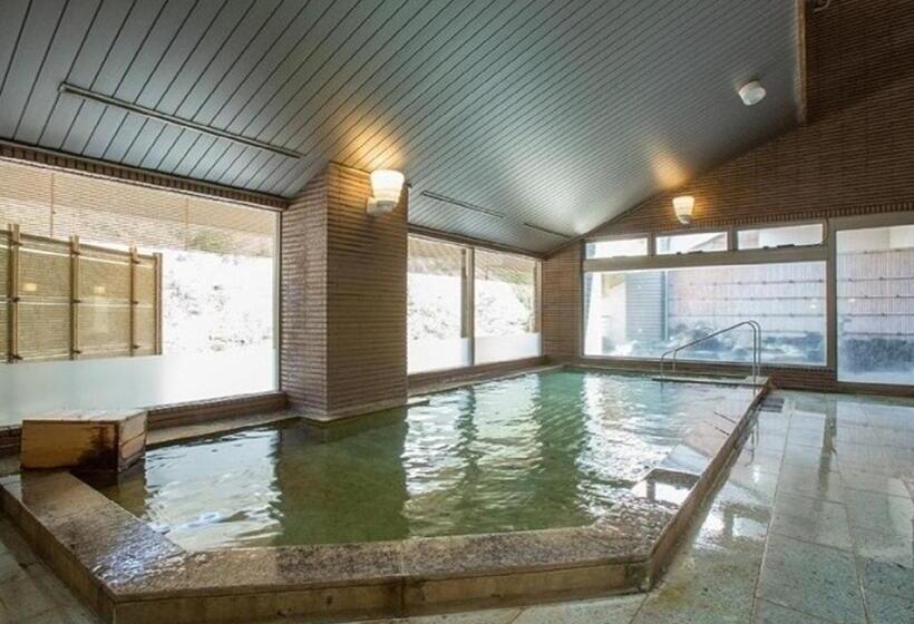 バス共有のスタンダードルーム, New Momiji