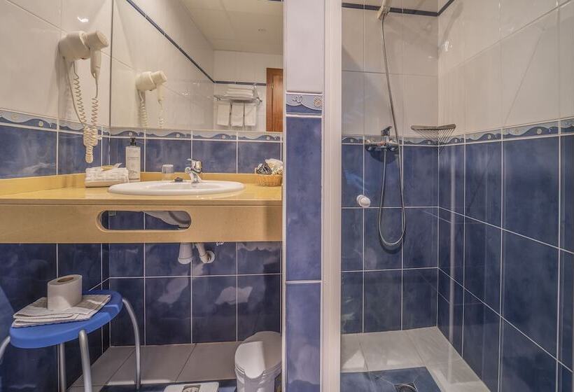 استودیوی استاندارد, Apartaments Del Meligar