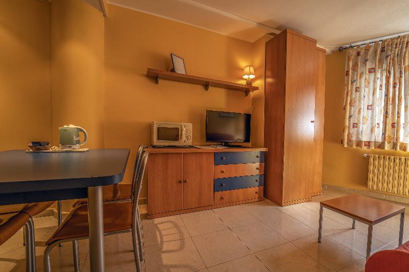 Estudio Estándar, Apartaments Del Meligar