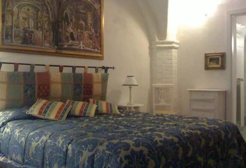 スタンダードトリプルルーム, B&b Relais Il Casato