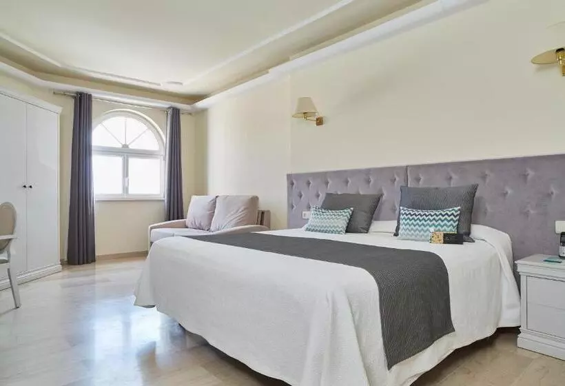 スタンダードルーム, Grand Hotel Palladium Santa Eulalia Del Río