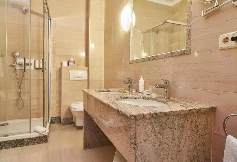 サイドオーシャンビュースタンダードルーム, Grand Hotel Palladium Santa Eulalia Del Río