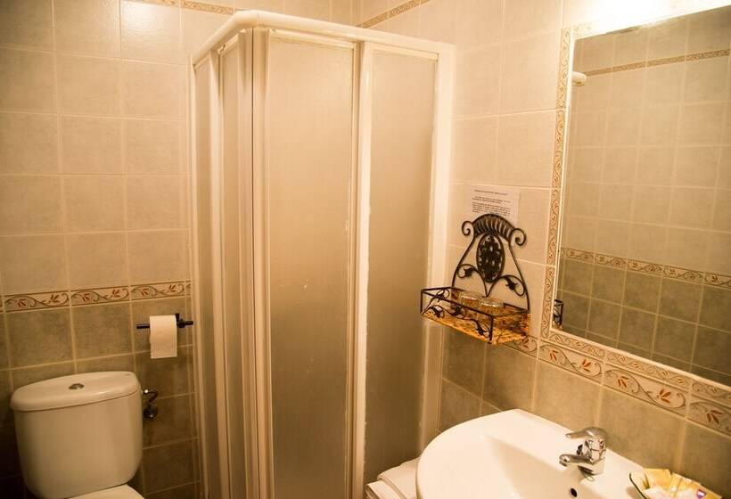 スタンダードシングルルーム, Hostal Hueso