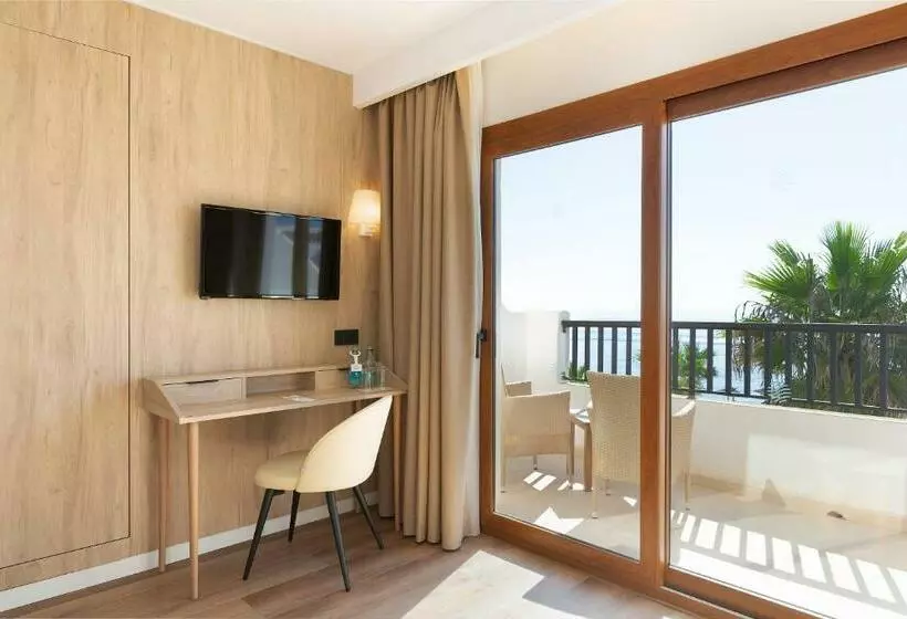 オーシャンビュースイート, Alua Suites Las Rocas