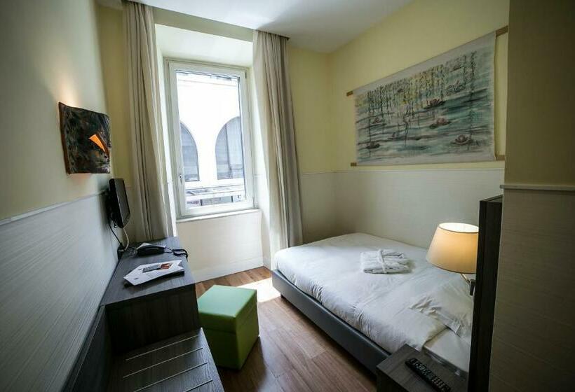 اتاق استاندارد یک نفره, Aphrodite