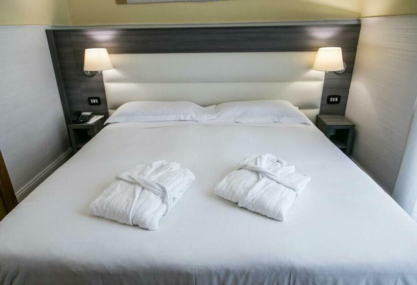 اتاق سوپریور, Aphrodite