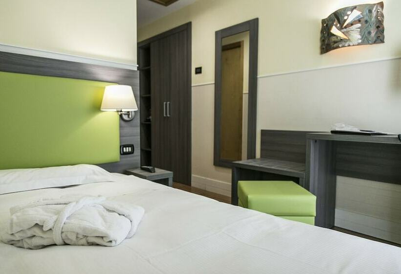 اتاق استاندارد یک نفره, Aphrodite