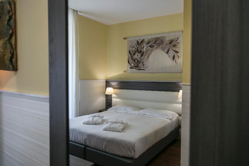 اتاق سوپریور, Aphrodite