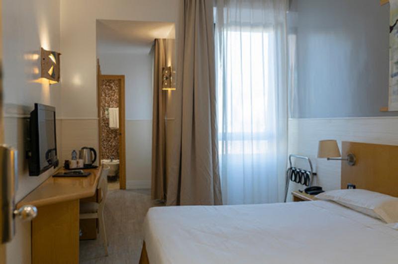 اتاق استاندارد, Aphrodite