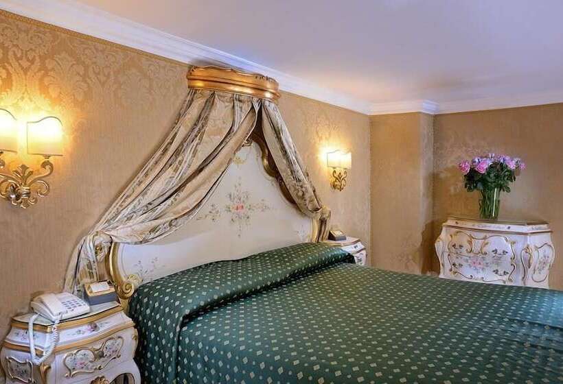 اتاق سوپریور با چشمانداز, Canaletto