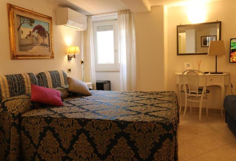 Apartamento 2 Dormitórios, Capri Bougainville