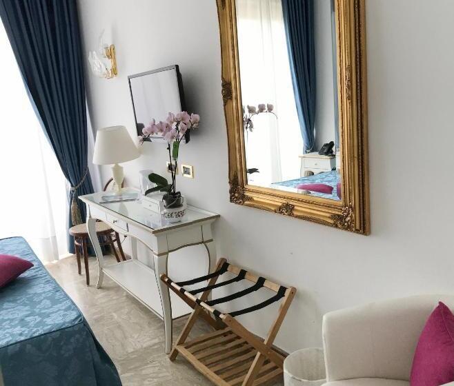 디럭스 룸, Capri Bougainville