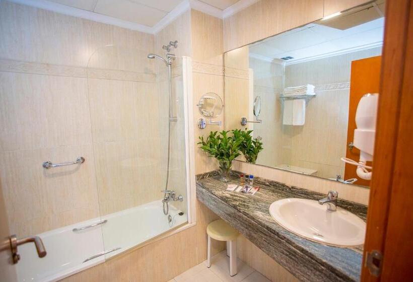 4인용 스탠다드 룸, Don Pablo