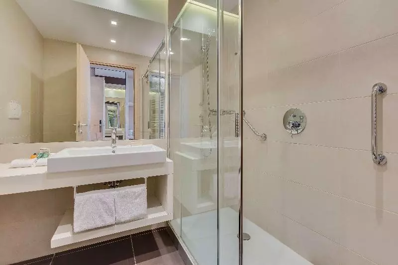 اتاق سوپریور با تخت بزرگ, Hilton Garden Inn Venice Mestre San Giuliano