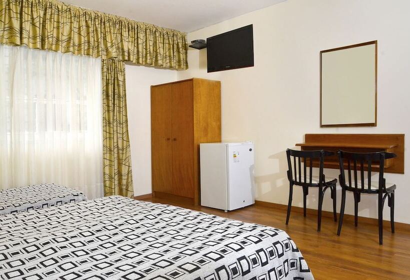 スタンダード４人部屋, Hispano