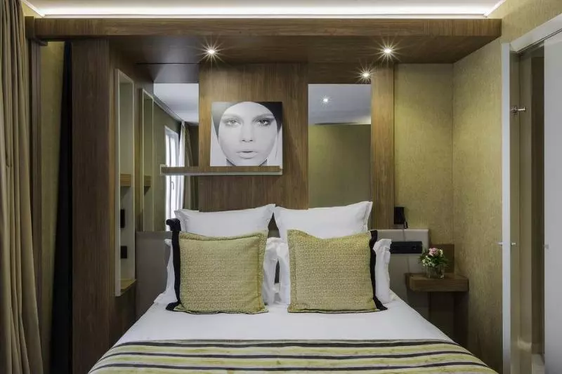 Camera Comfort, Hôtel Dalila