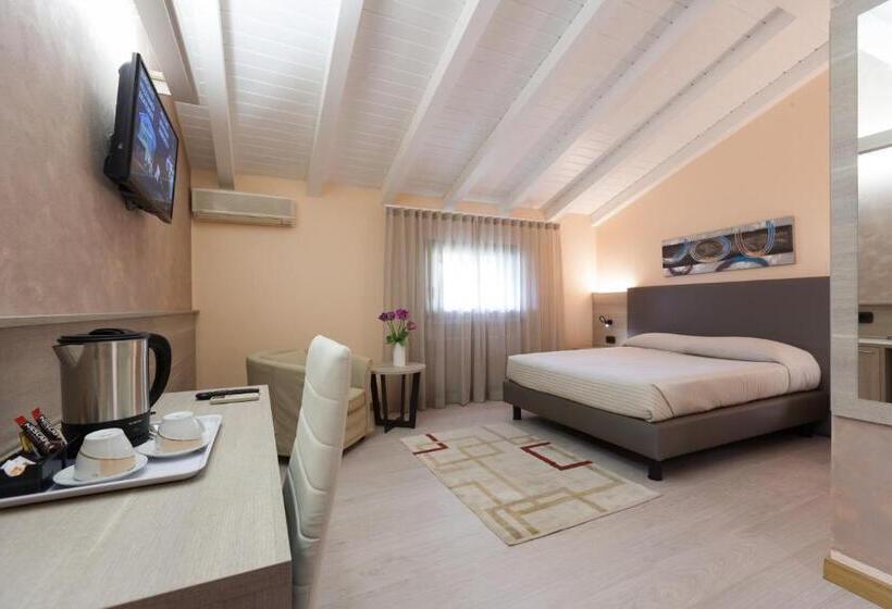 スタンダードルーム, Prata Verde