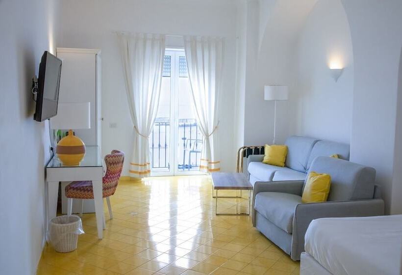 オーシャンビューファミリールーム, Relais Maresca Luxury Small Hotel & Terrace Restaurant