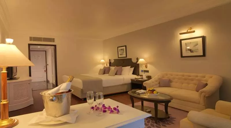 デラックスルーム, Royal Orchid Bangalore