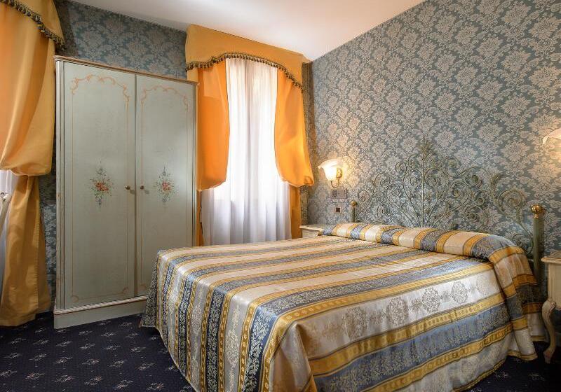 اتاق استاندارد, Santa Marina