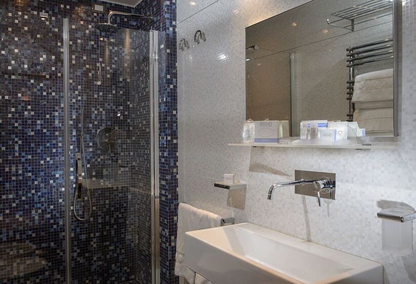 اتاق سوپریور, Santa Marina