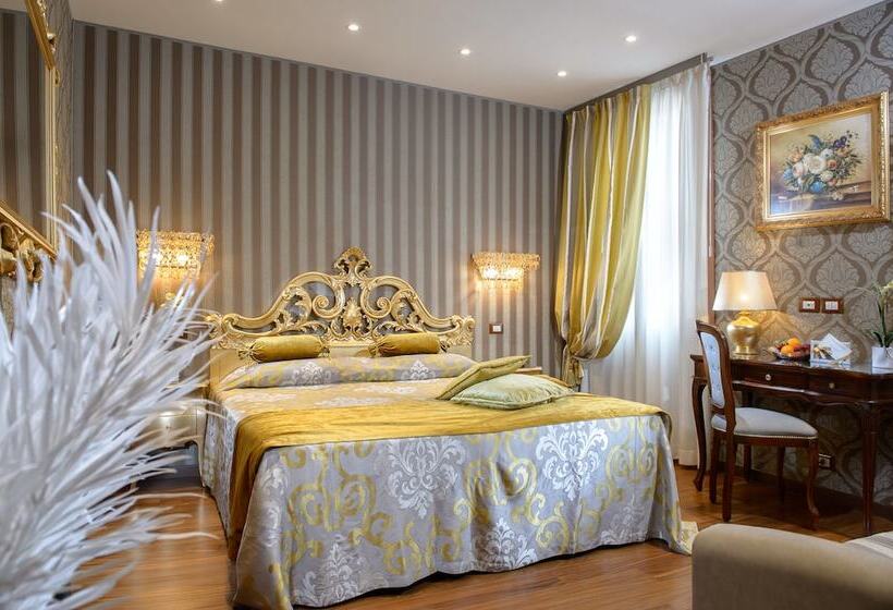 اتاق سوپریور, Santa Marina