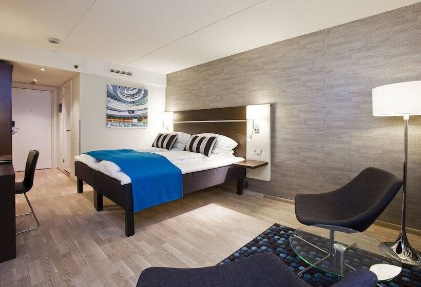 اتاق خانوادگی, Scandic Victoria