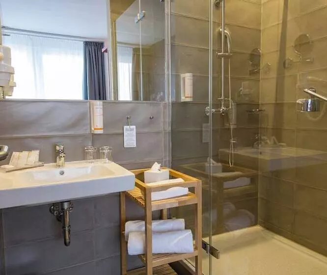 اتاق لوکس, Three Corners Hotel Anna