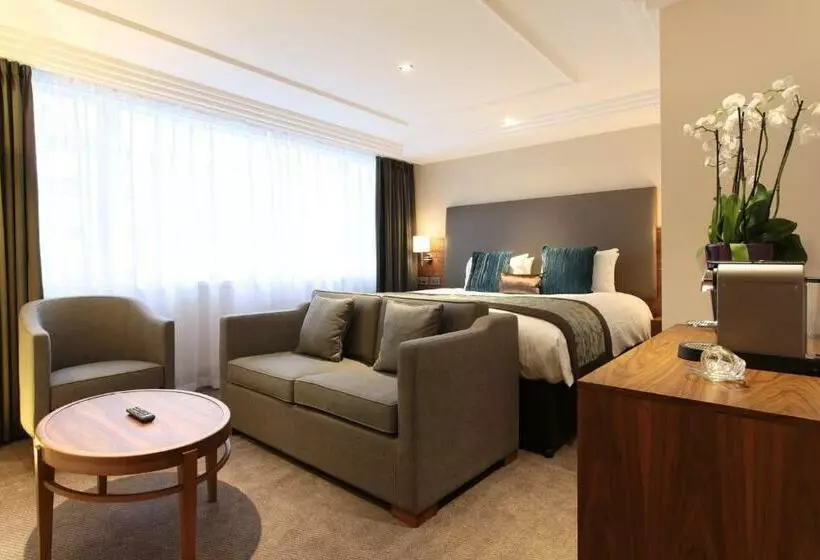 اتاق اجرایی با تخت بزرگ, Marble Arch By Thistle