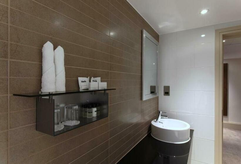 带大床的行政房间, Marble Arch By Thistle