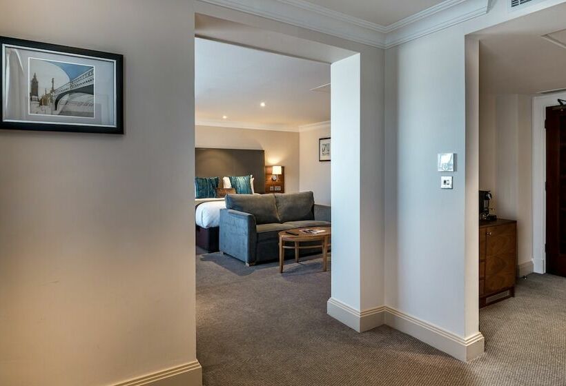 标准工作室, Marble Arch By Thistle