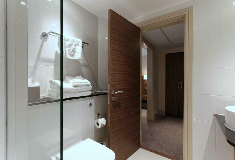 带大床的豪华间, Marble Arch By Thistle